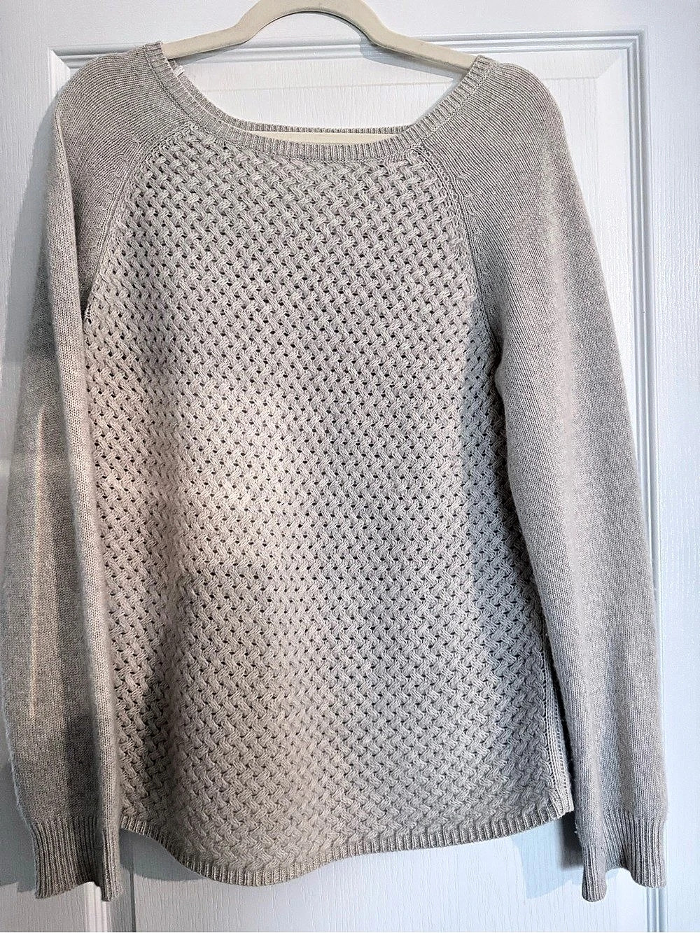 Cashmere Crewneck Sweater in Gray